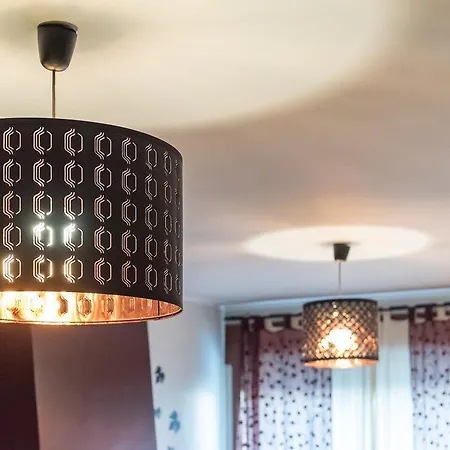 Apartment The Concierge - Flying Leaves *