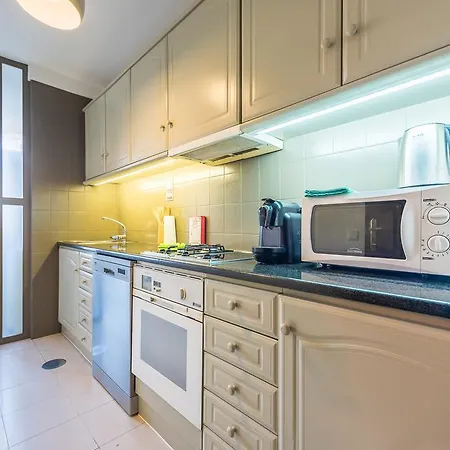 Apartment The Concierge - Flying Leaves Porto